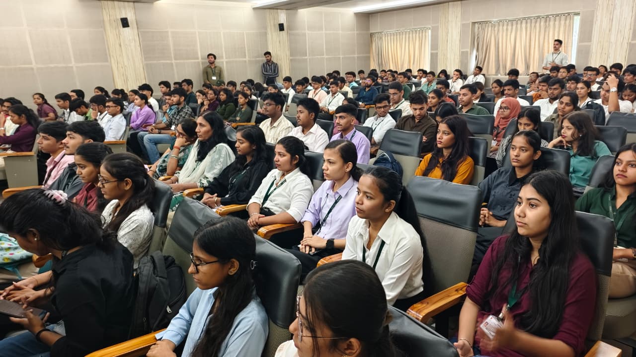 Copy of WhatsApp Image 2025-12-03 at 12.31.34 (1)